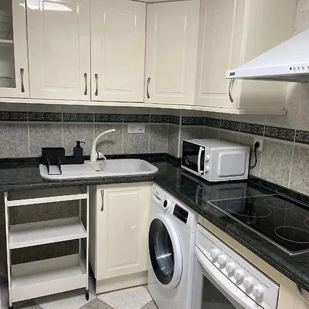 Apartamento Arenas De La Carihuela *